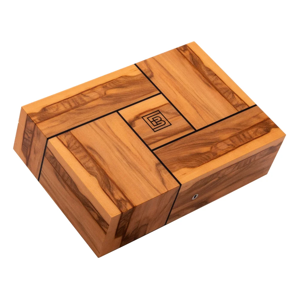 Humidor Emblem Redgum